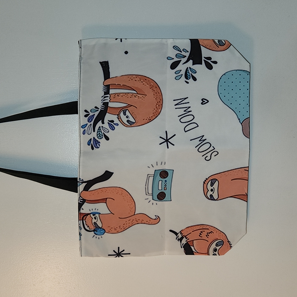 NEW- Tote bag- Shoulder bag - Sloths 🦥